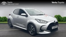 Toyota Yaris 1.5 Hybrid Design 5dr CVT Hybrid Hatchback